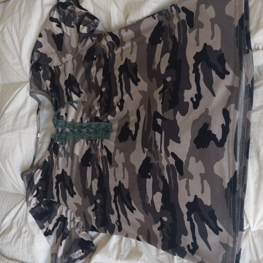 Woman's camo tshirt